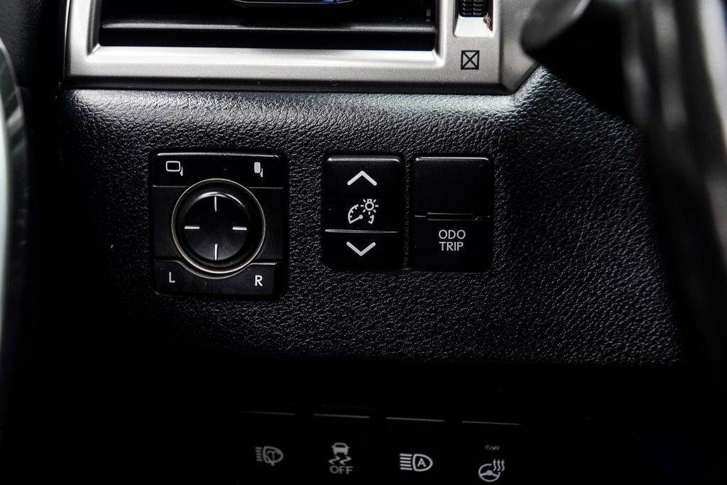 Used 2023 Lexus GX 460 Premium w/ Premium Package AWD/4WD image 41