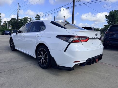 Used 2023 Toyota Camry SE FWD image 27