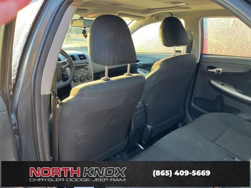 Used 2011 Toyota Corolla S image 8