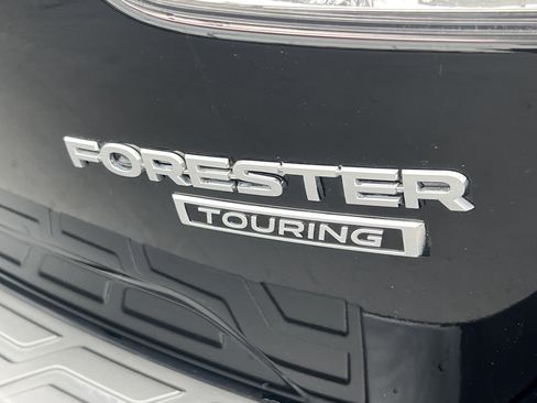 Used 2022 Subaru Forester Touring w/ Popular Package #2 image 10