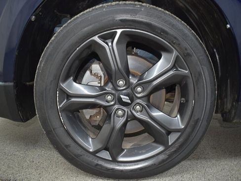 Used 2019 Dodge Journey Crossroad FWD image 32