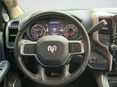 Used 2020 RAM 3500 Laramie AWD/4WD image 10