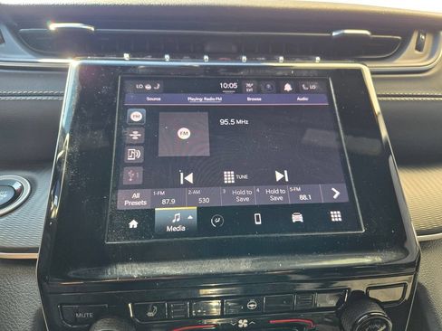 Used 2023 Jeep Grand Cherokee Altitude AWD/4WD image 24