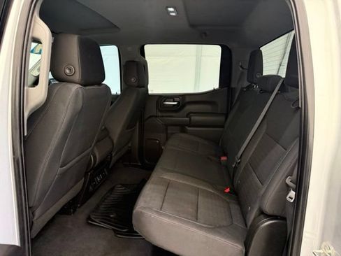 Used 2019 Chevrolet Silverado 1500 LT w/ Texas Edition RWD image 18