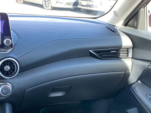 Used 2025 Nissan Sentra SV image 34