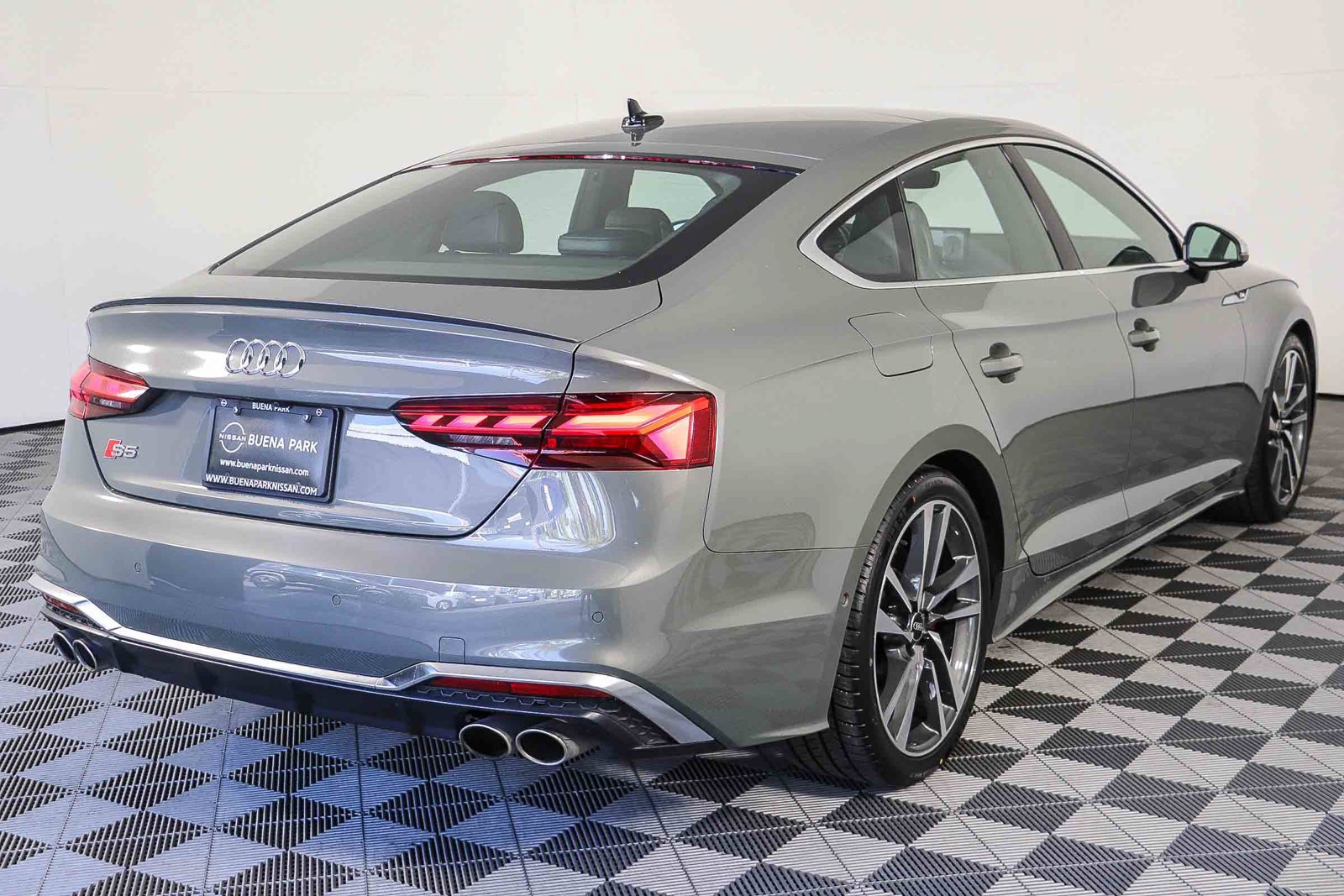 Used 2023 Audi S5 Prestige AWD/4WD image 8