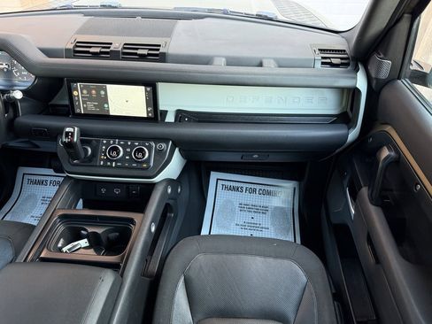 Used 2021 Land Rover Defender 110 S image 21