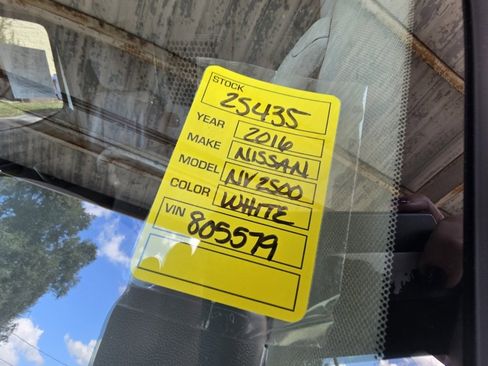 Used 2016 Nissan NV 2500 SV w/ Technology Package image 28