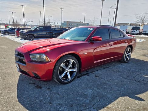 Used 2014 Dodge Charger R/T image 8