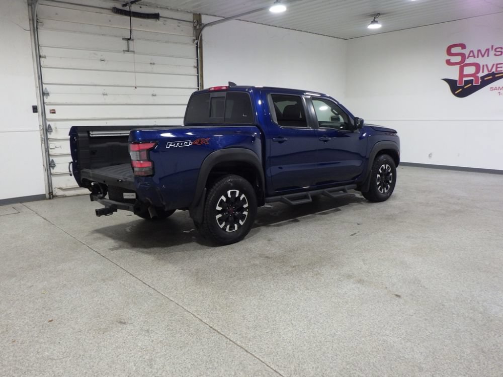 Used 2022 Nissan Frontier PRO-4X AWD/4WD image 4