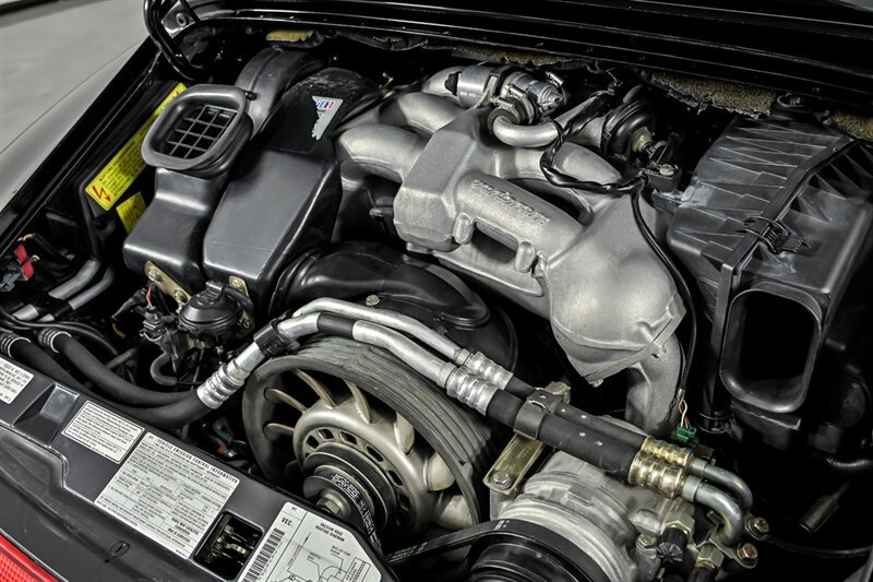 Used 1997 Porsche 911 Carrera RWD image 12