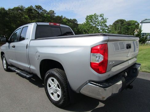Used 2019 Toyota Tundra SR5 AWD/4WD image 3