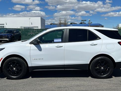 Certified 2024 Chevrolet Equinox LS w/ LS Convenience Package AWD/4WD image 8
