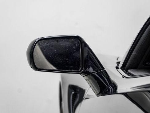 Used 2018 Chevrolet Corvette Stingray Coupe w/ 1LT image 15