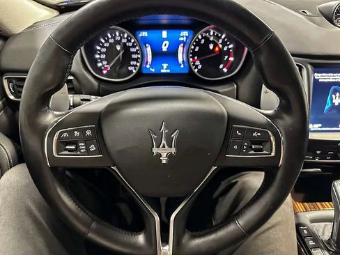 Used 2019 Maserati Levante S GranLusso AWD/4WD image 24