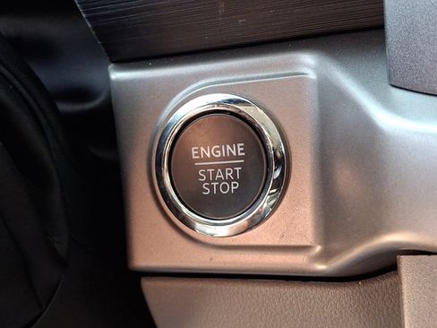 Used 2025 Ford F150 XLT w/ Equipment Group 302A MID AWD/4WD image 29