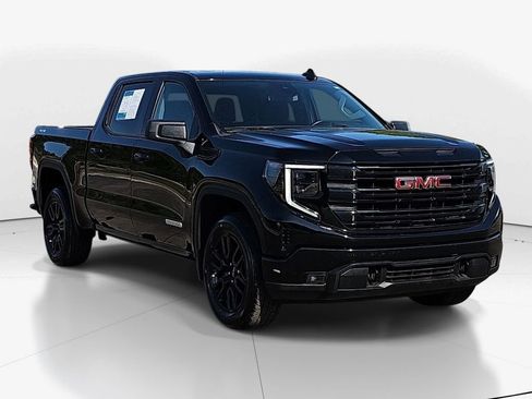 Used 2024 GMC Sierra 1500 Elevation AWD/4WD image 3