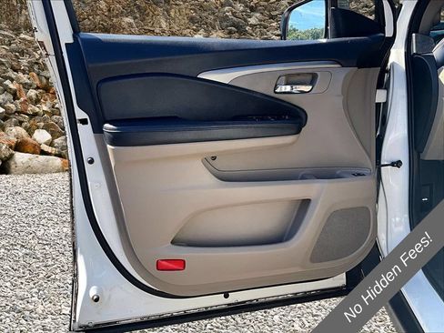 Used 2017 Honda Pilot EX-L image 17