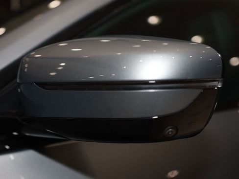 Used 2023 BMW i4 eDrive35 image 43