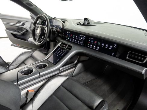 Used 2020 Porsche Taycan Turbo S image 26