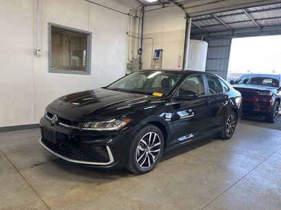 Used 2025 Volkswagen Jetta SE