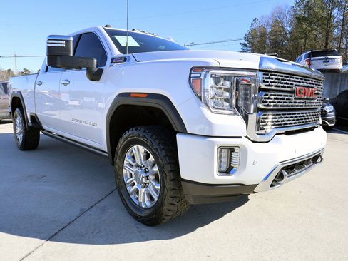 Used 2022 GMC Sierra 2500 Denali w/ Denali Ultimate Package image 9