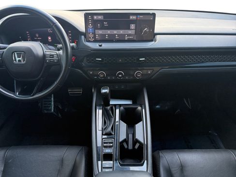 Used 2023 Honda Accord Sport image 11