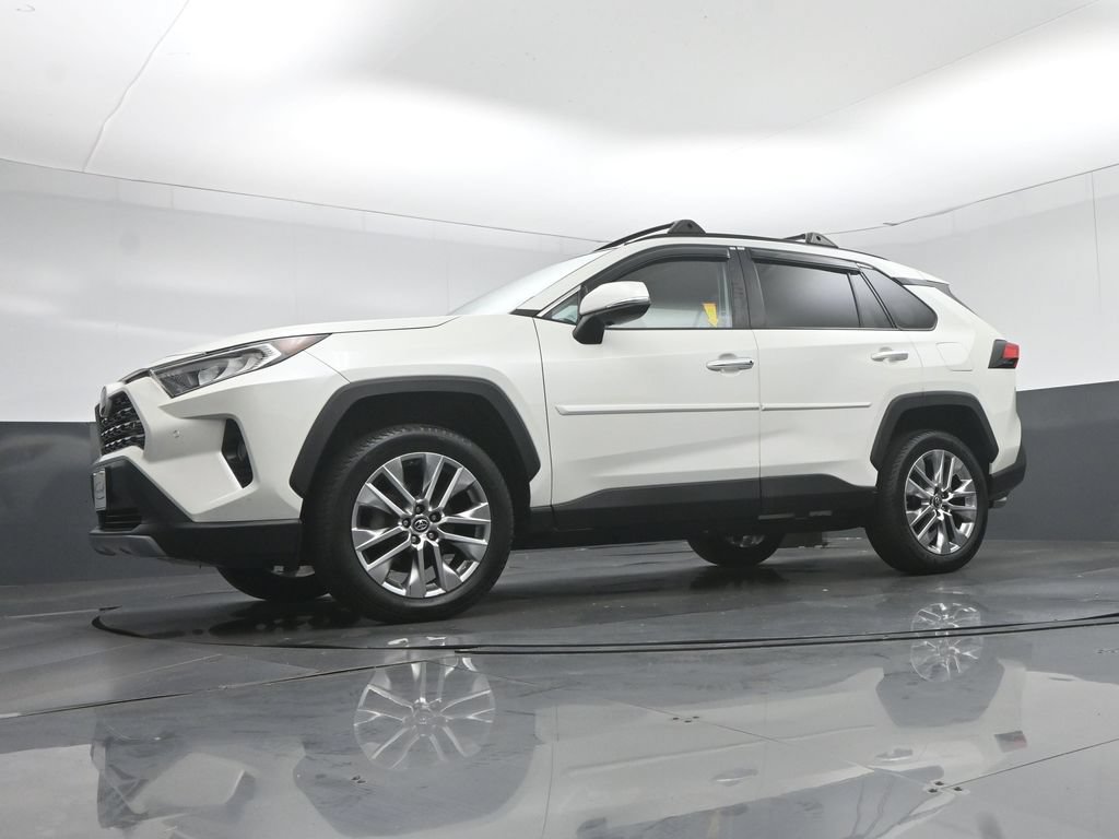 Used 2019 Toyota RAV4 Limited w/ Carpet Mat Package AWD/4WD image 55