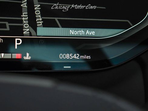 Used 2025 Land Rover Range Rover Long Wheelbase SE AWD/4WD image 13