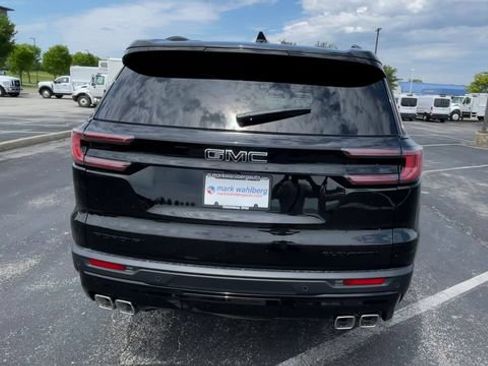New 2026 GMC Acadia Elevation w/ Black Edition FWD image 9