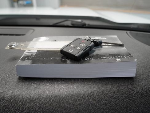 Used 2022 Chevrolet Silverado 1500 Custom w/ LPO, Dark Essentials Package image 35