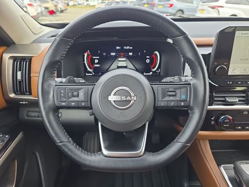 Used 2022 Nissan Pathfinder Platinum w/ Cargo Package image 19