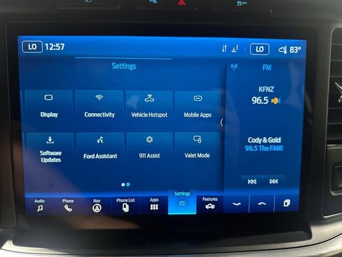 Used 2023 Ford F150 Lariat w/ Equipment Group 502A High AWD/4WD image 39