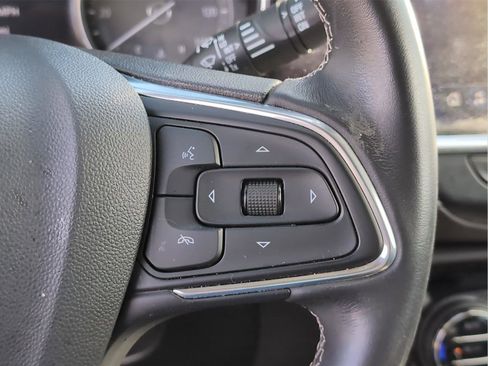Used 2023 Buick Encore GX Select image 16