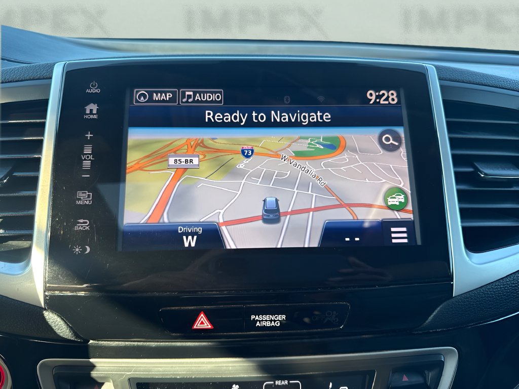 Used 2017 Honda Pilot Touring image 17