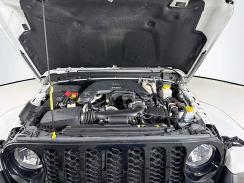 Used 2021 Jeep Gladiator Sport AWD/4WD image 30