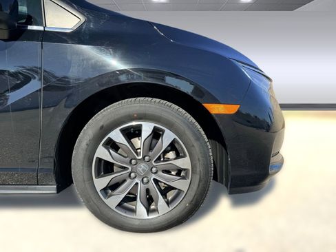 Used 2024 Honda Odyssey EX-L image 9