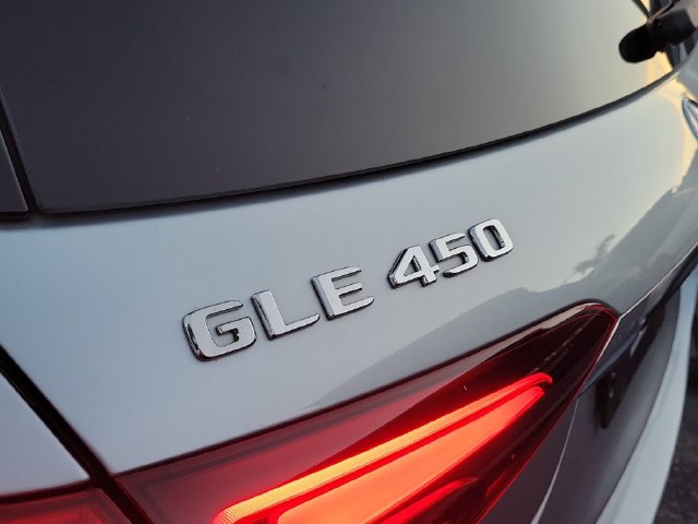 Used 2024 Mercedes-Benz GLE 450 4MATIC image 5