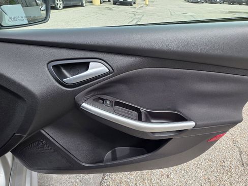 Used 2013 Ford Focus ST image 28