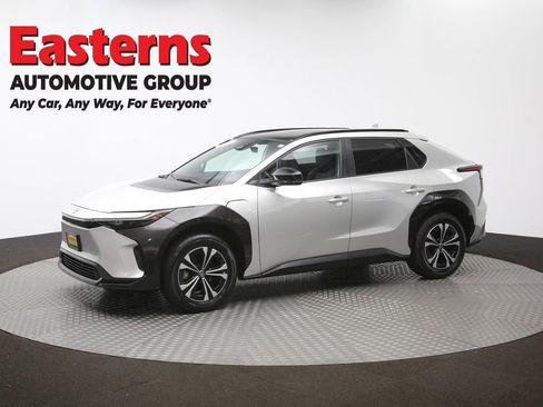 Used 2024 Toyota bZ4X XLE w/ Weather Package image 57