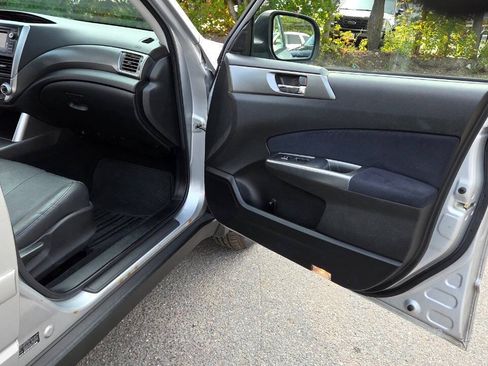 Used 2011 Subaru Forester 2.5X Touring AWD/4WD image 48