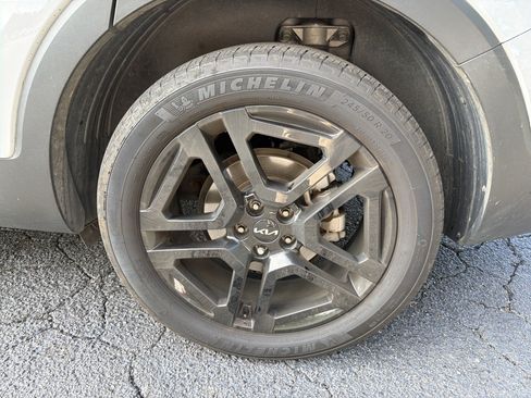 Used 2023 Kia Telluride EX X-Line AWD/4WD image 10