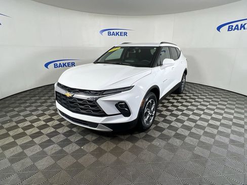 Certified 2023 Chevrolet Blazer LT w/ Convenience Package image 5