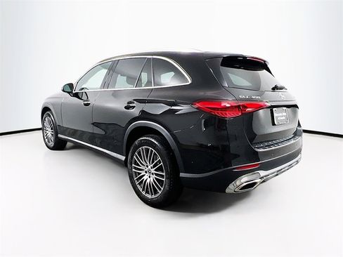 New 2025 Mercedes-Benz GLC 300 4MATIC image 5