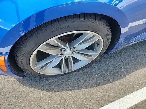 Used 2017 Chevrolet Camaro LT w/ RS Package RWD image 10