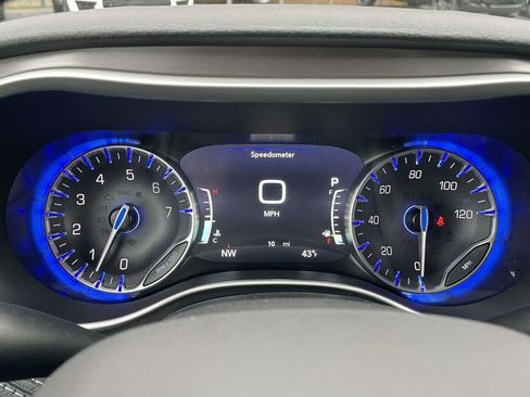 New 2026 Chrysler Pacifica Select image 29