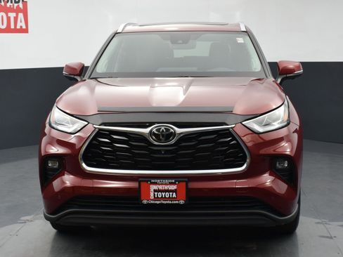 Used 2023 Toyota Highlander Limited AWD/4WD image 7