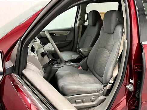 Used 2016 Chevrolet Traverse LT FWD image 30