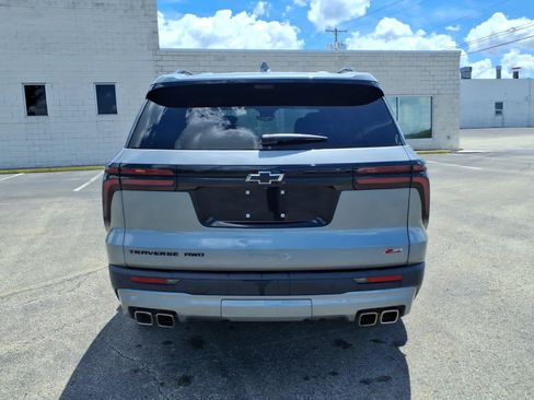 Used 2026 Chevrolet Traverse Z71 w/ Driver Confidence Package AWD/4WD image 9