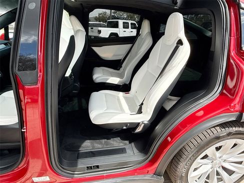 Used 2021 Tesla Model X Performance image 27